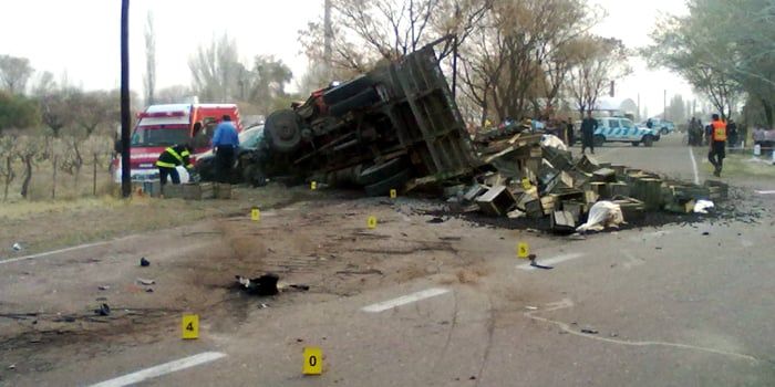 Accidente camión y Surán 1