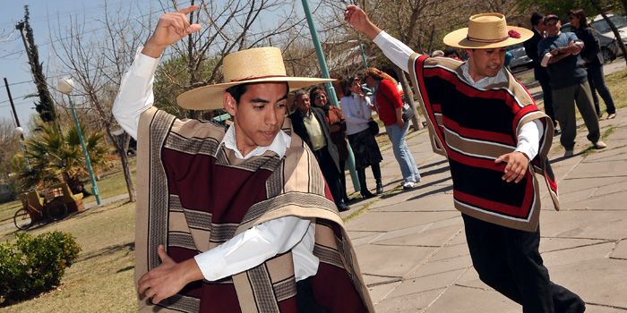 Acto aniversario independencia Chile 2