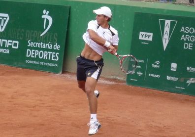 Kevin Konfederak_131011