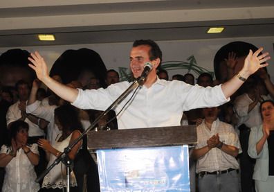 Elecciones festejo final Paco Pérez - Portada