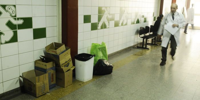 Hospital Notti sucio - Nota12