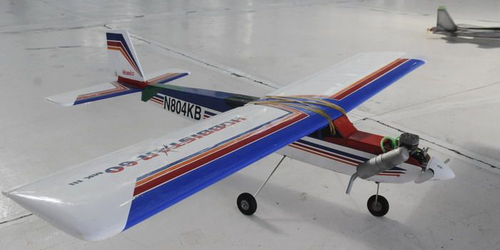 Aeromodelismo en IV Brigada - Nota9