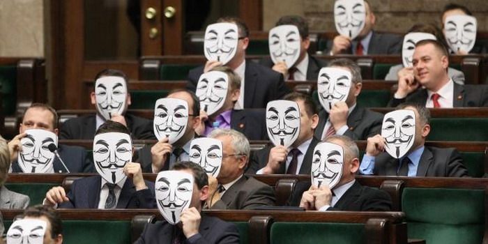 Parlamento polaco anonymous n