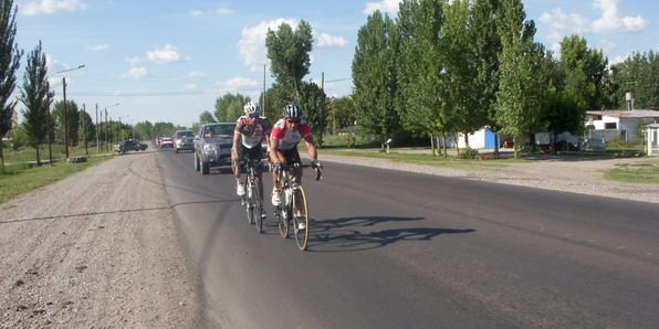 Ciclismo - Claveles y Amarán