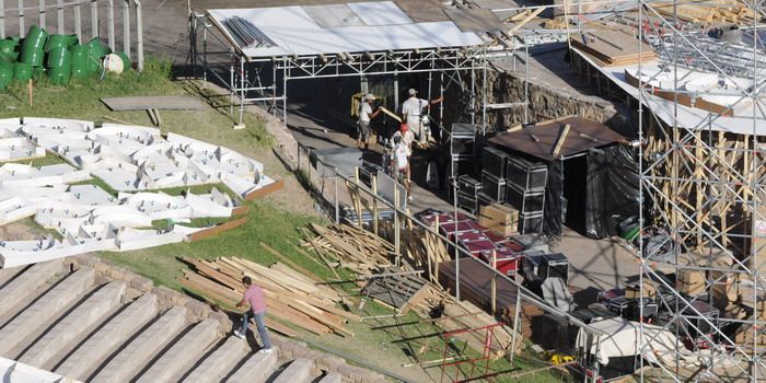 Anfiteatro - Obras 2012 - NOTA3