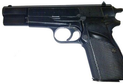 Pistola FN Browning 9 mm PORTADA