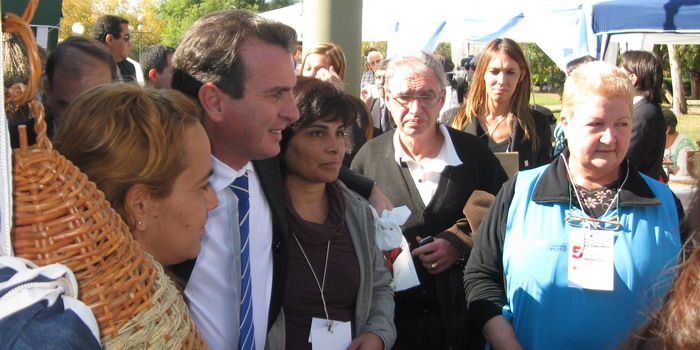 Paco pérez y productores foro economía social N