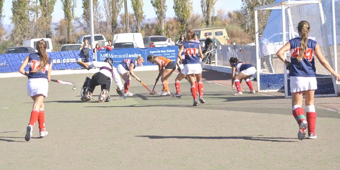 MG 02-06-2012 HOCKEY BELGRANO VS BANCO MENDOZA _DSC8164
