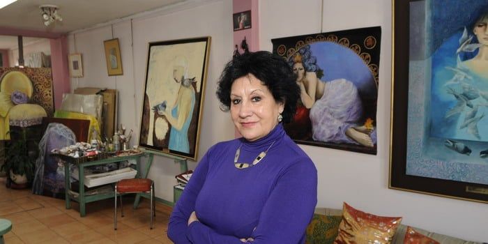 Sara Rosales en su atelier - nota18