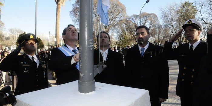 Paco en San Carlos - nota4