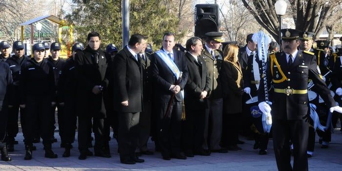 Paco en San Carlos - nota2