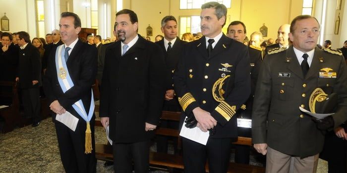 Paco en San Carlos - nota6