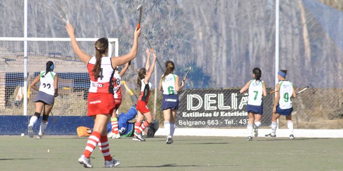 12-07-2012 HOCKEY SAN JORGE VS COLEGIO _DSC5839