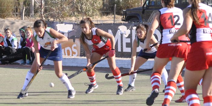 12-07-2012 HOCKEY SAN JORGE VS COLEGIO _DSC5928