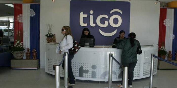 Tigo celulars stand N