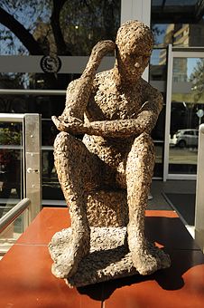 El Pensador-Federico Arcidiácono-escultura-Sheraton-INTERIOR
