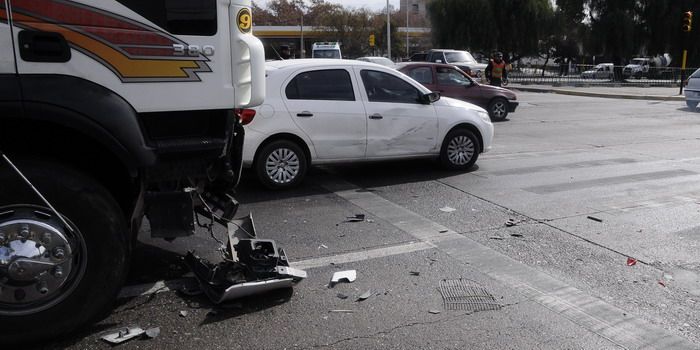 Choque Costanera y Saavedra - nota12