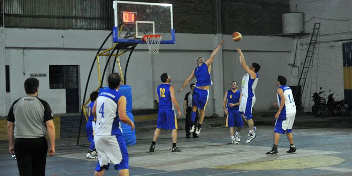 BASQUET HURACAN SAN CARLO_7814