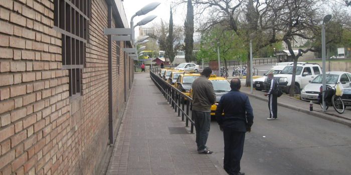 Nueva vallas taxis terminal padre contreras N