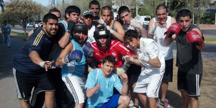 Box en el Parque Central NOTA 19