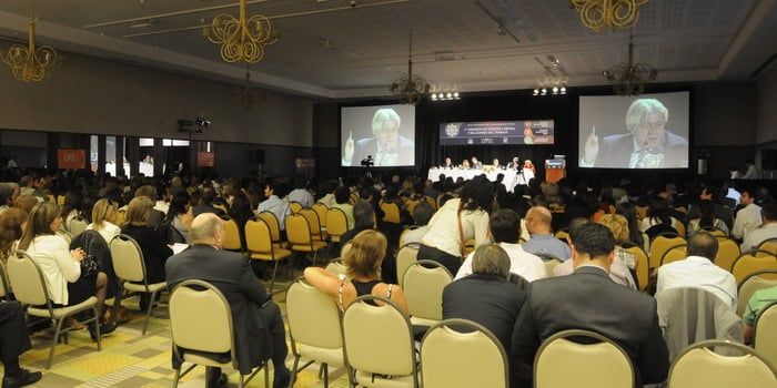Congreso de Derecho Laboral en el Arena - nota7