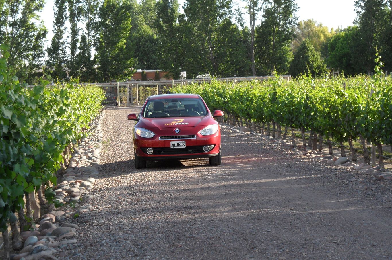 Renault fluence-lejos