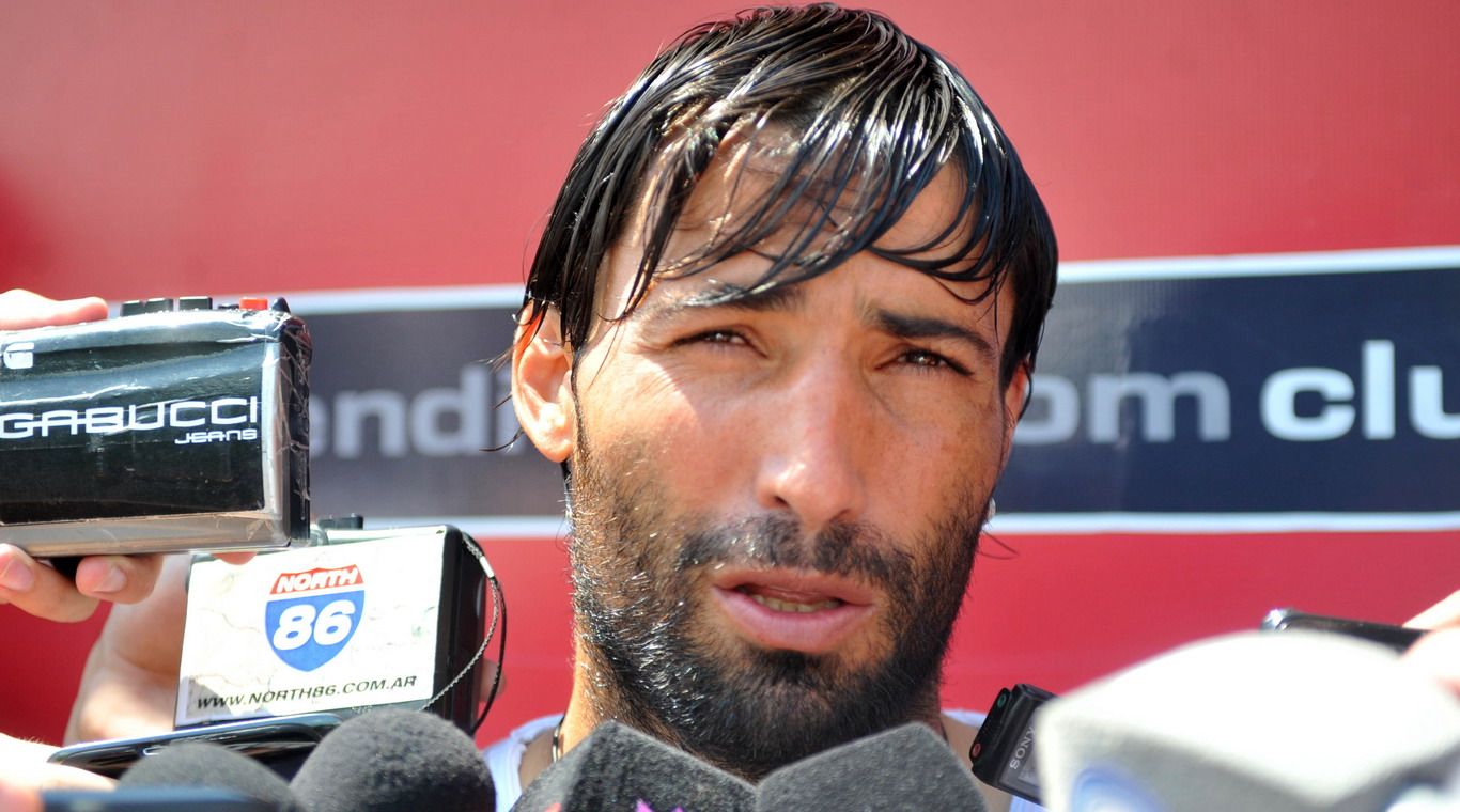 Ernesto tecla Farias