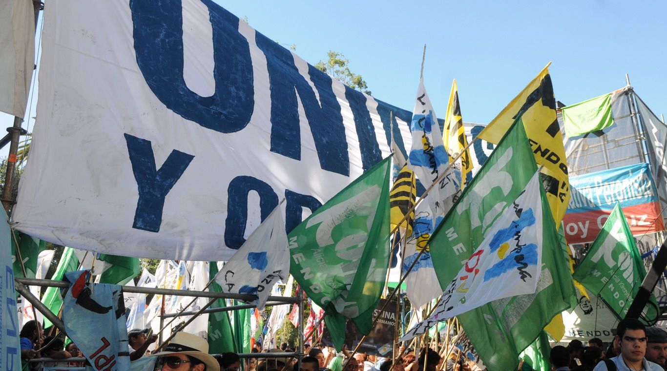 Carrusel Militancia - Previa 01