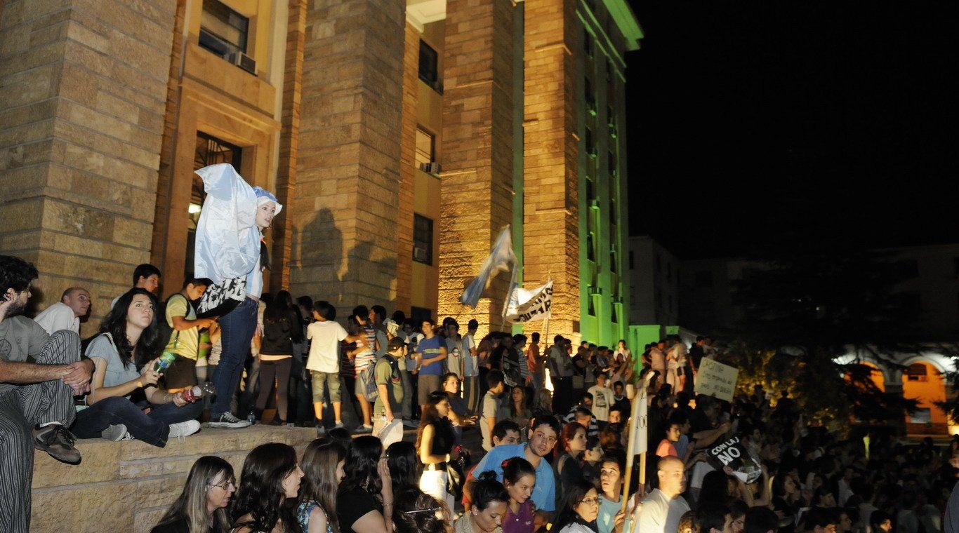 Cacerolazo 18A en el centro 29