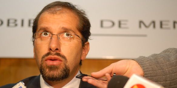 Cazabán-Gobierno-NOTA1