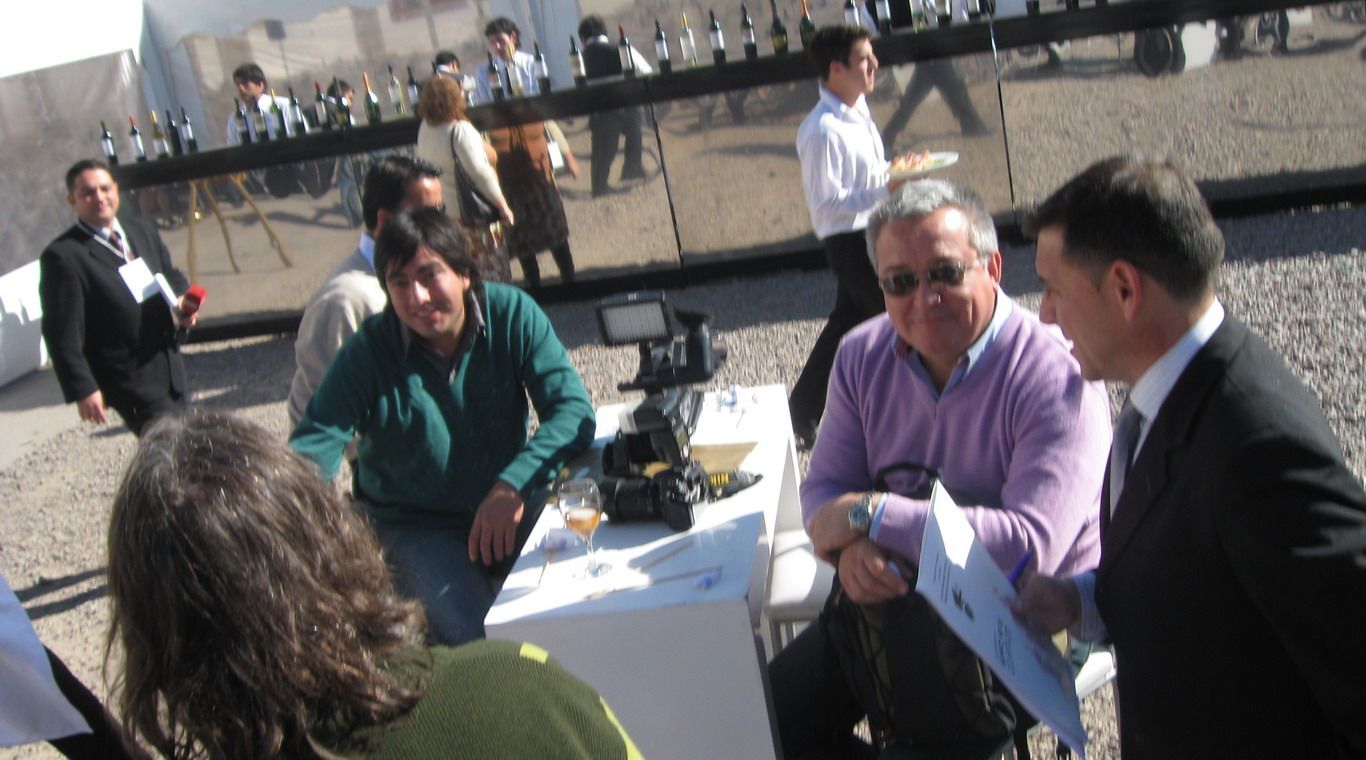 Almuerzo fin de cosecha periodistas previa new