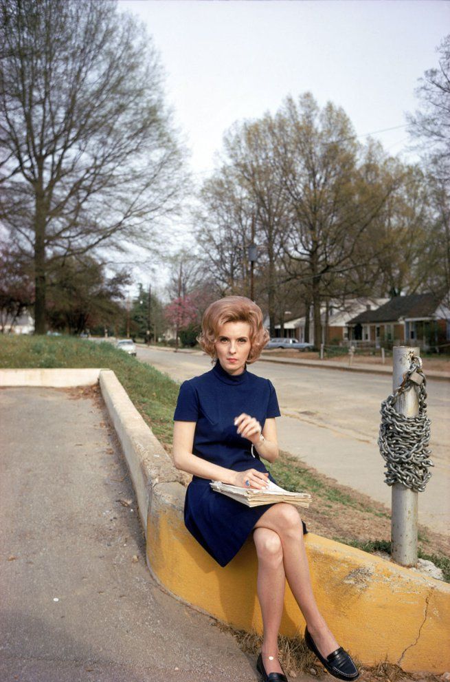 William eggleston-memphis-c-1969-71-women-sitting