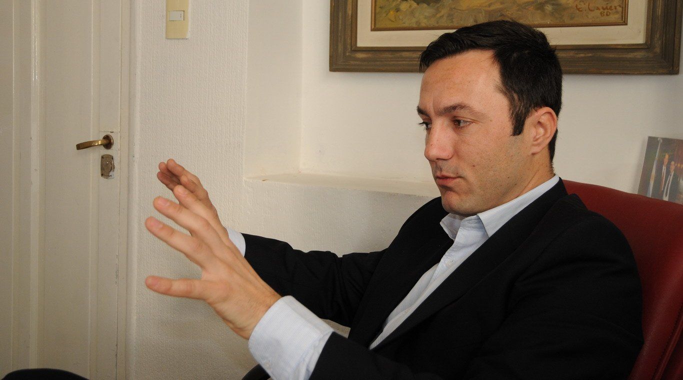 Luis Petri con MDZ 13