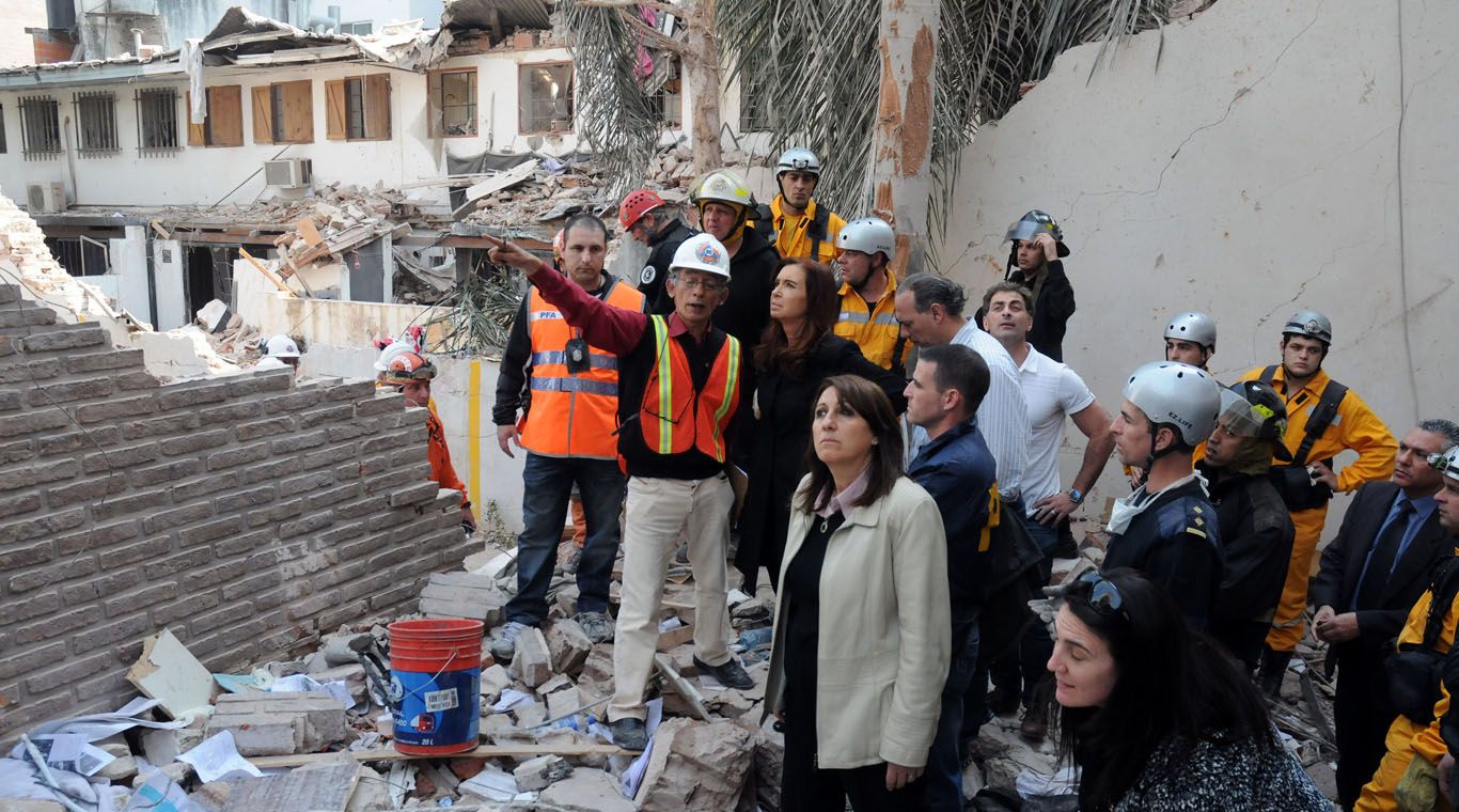 Explosión edificio en Rosario Cristina visita 2
