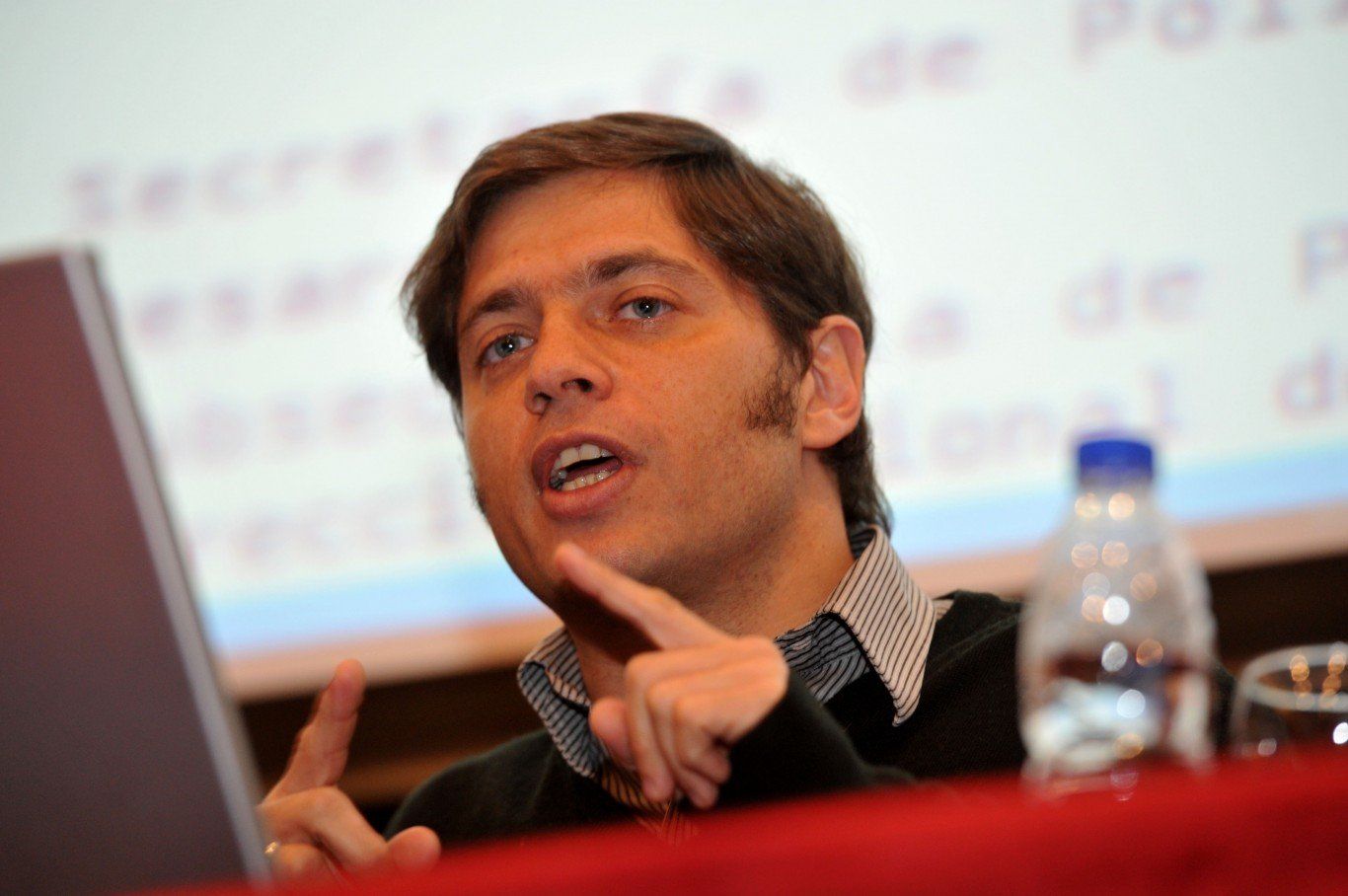 Kicillof diserta_en_banco_nacion_1_casal_sq_15082013_47023