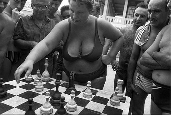 06 Ajedrez Mary Ellen Mark