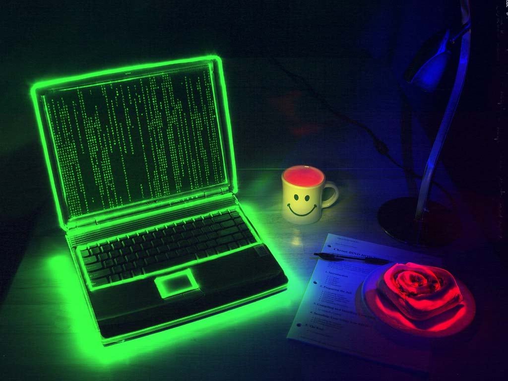 De364a05abf75773db1c89c388951959 original-1linux-hacker-1024x768-wallpaper-desktop-crack-the-code