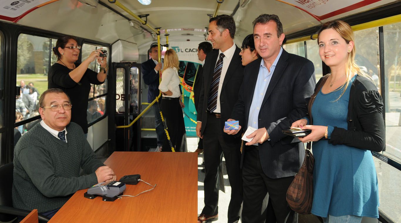 Pérez Redbus-centro de documentación rápida-transporte-NUEVO (6)