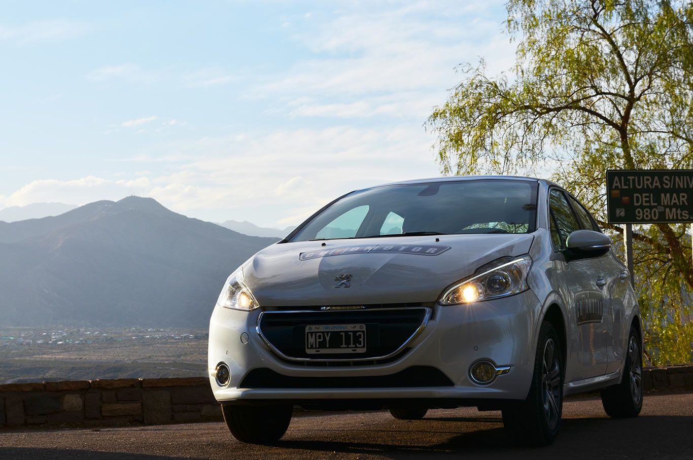 Peugeot 208-test-mendoza2