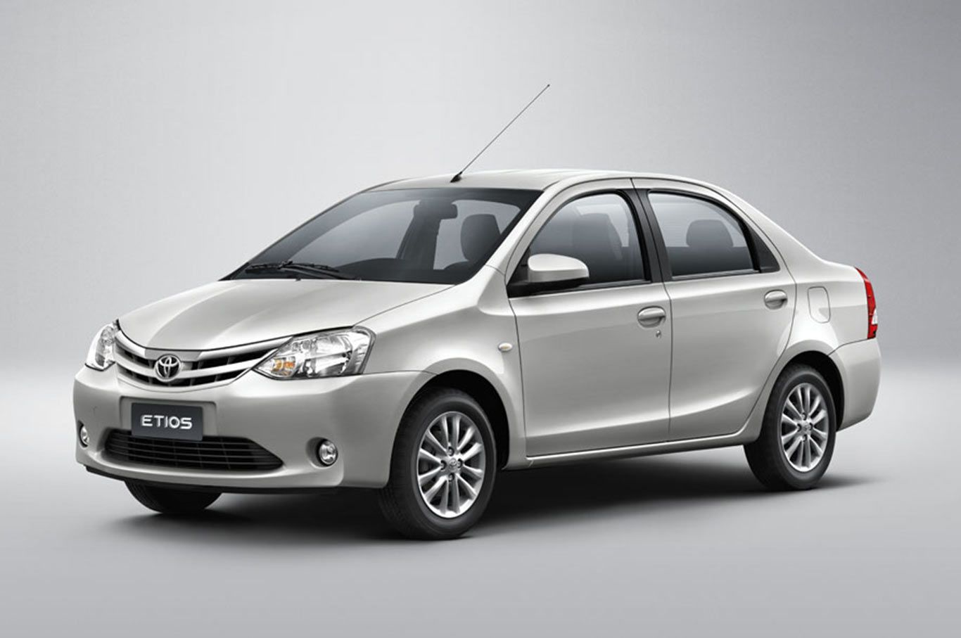 Etios argentina-2