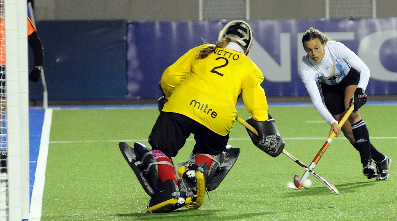 Leonas Trinidad y Tobago - 11