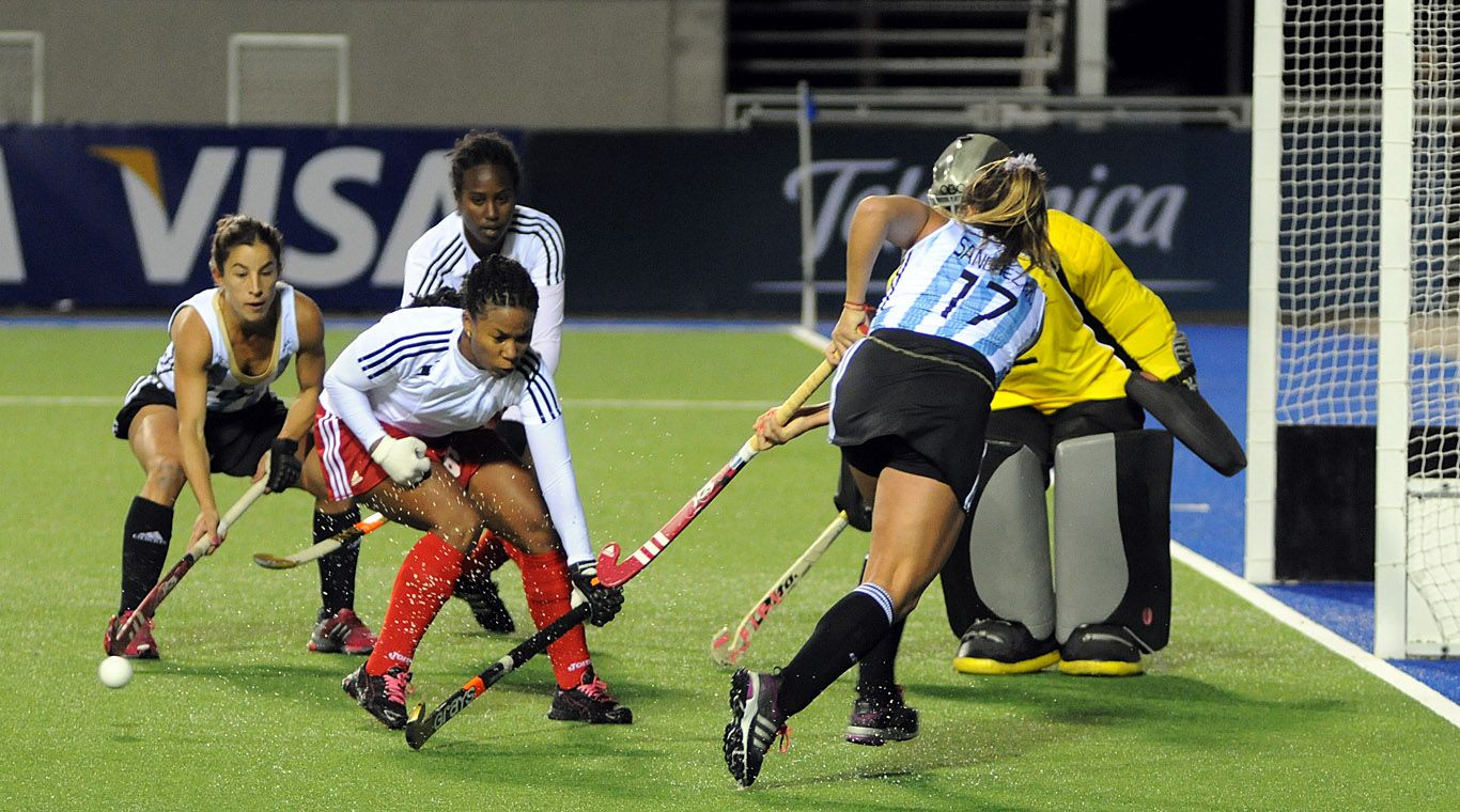 Leonas Trinidad y Tobago - 15