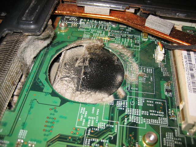 Dirt around-laptop-fan