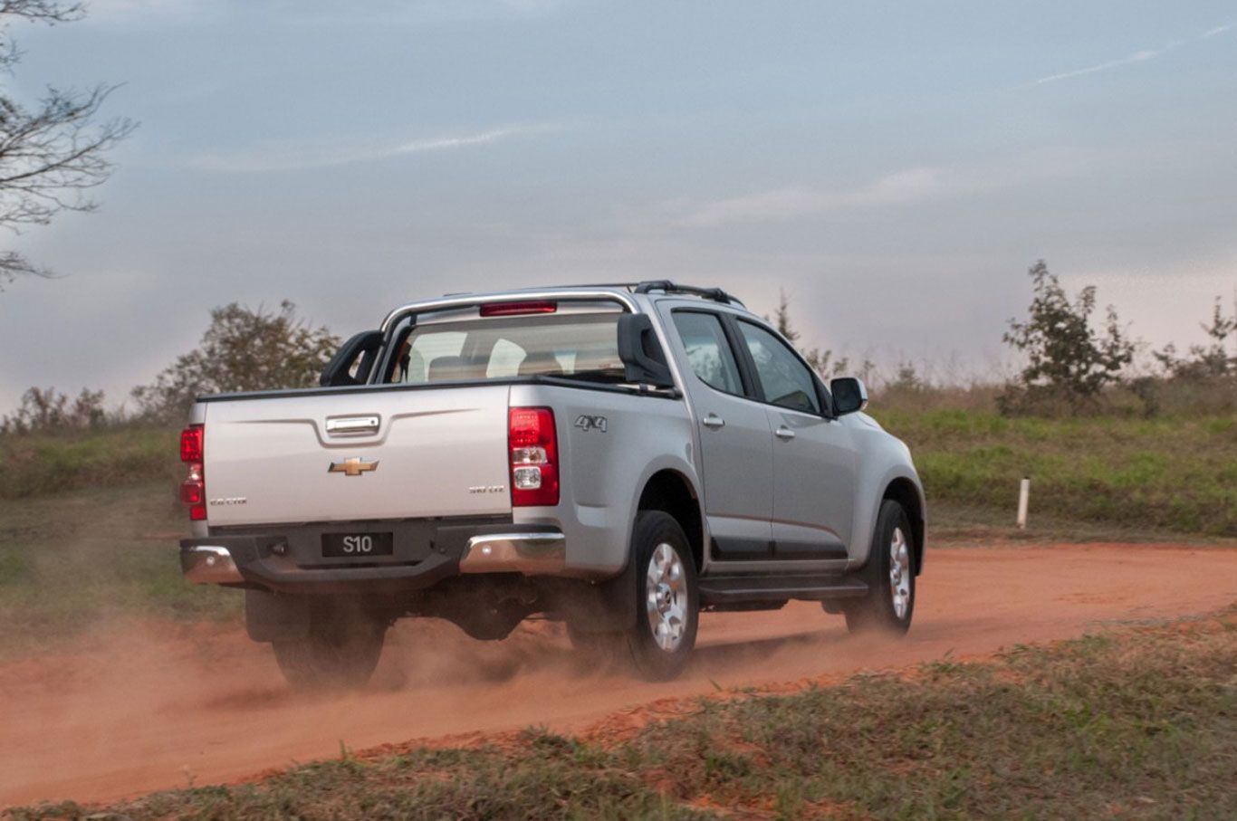 MDZChevroletS102014d