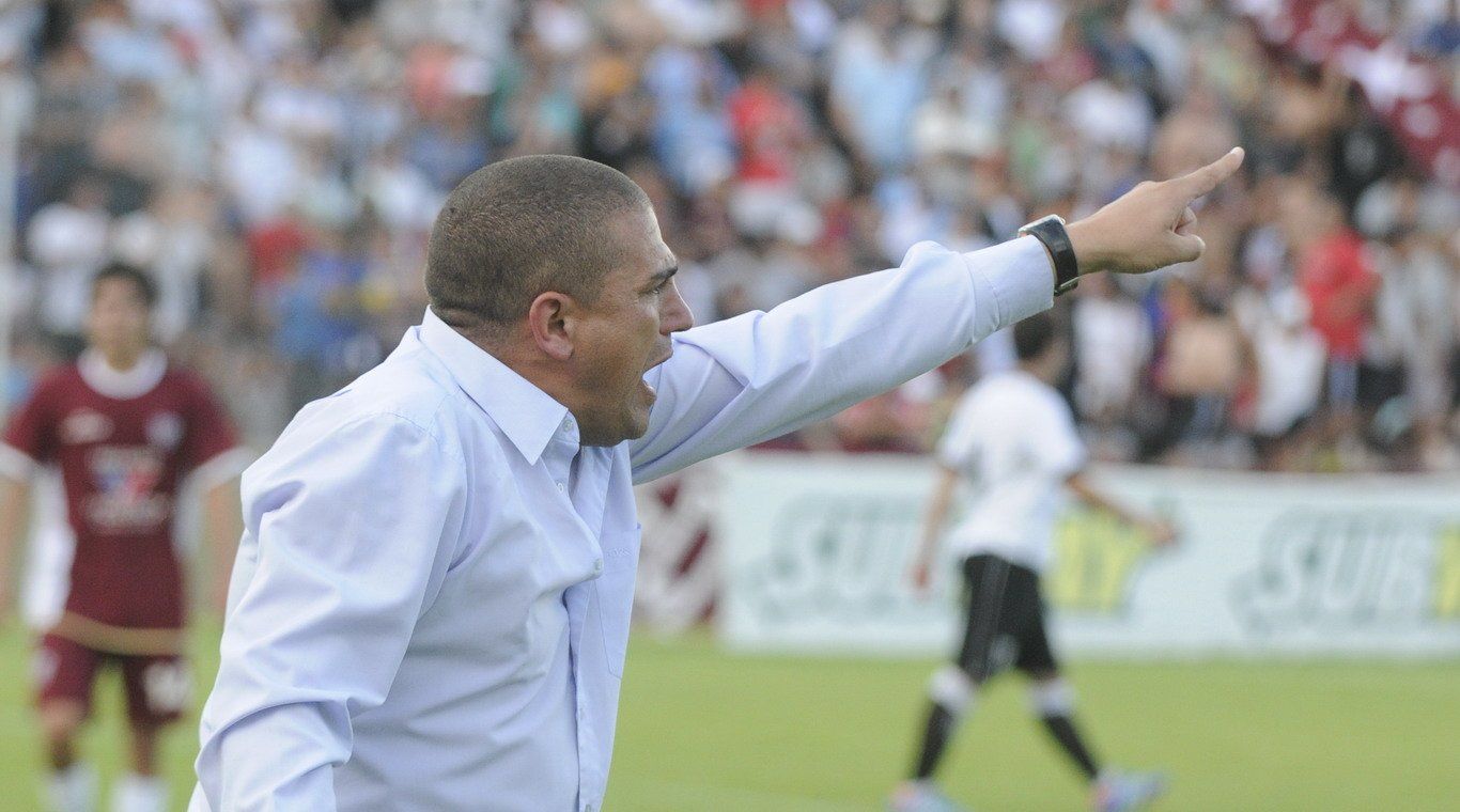 Gimnasia Luján campeón 18