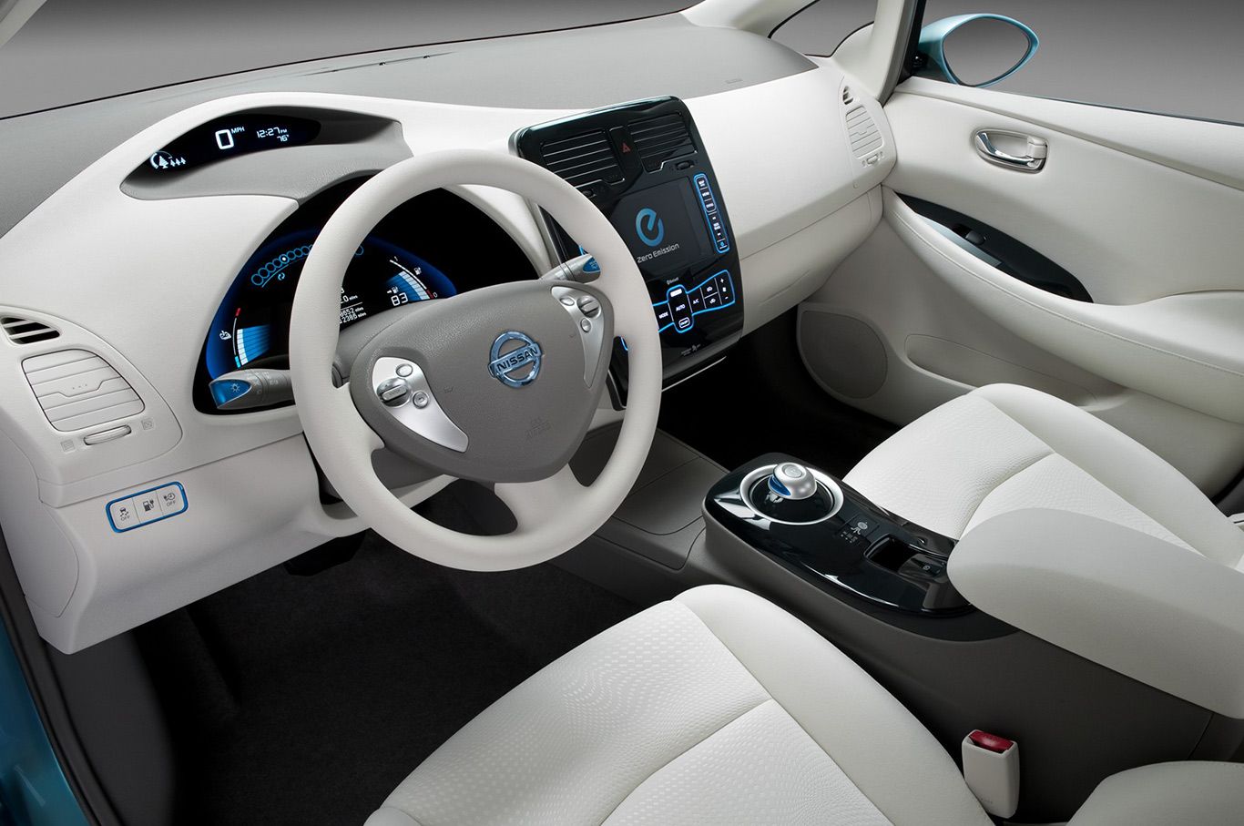 Itunes radio-nissan-1