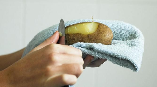 Pelar papas