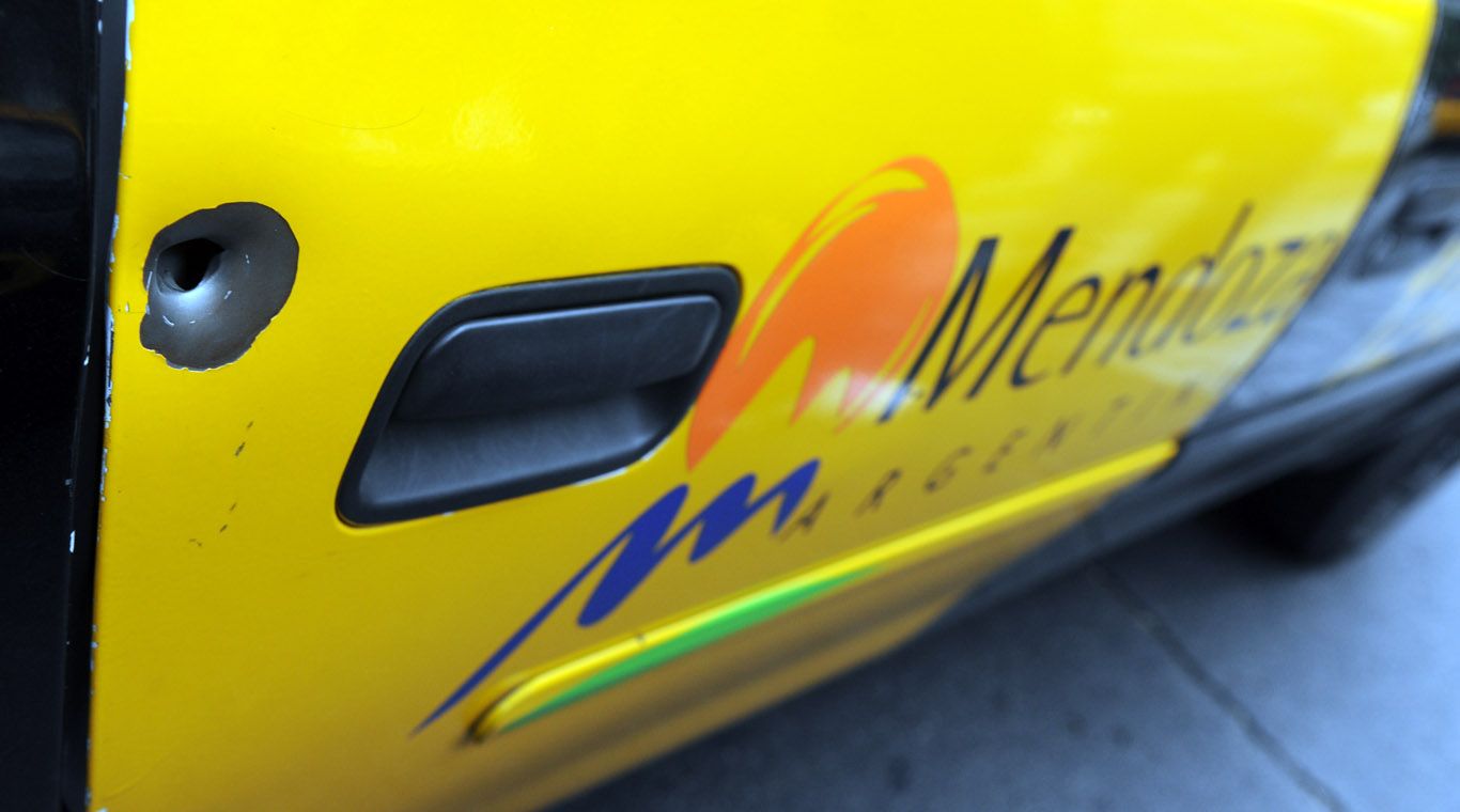 Protesta Taxitas taxi - casa de gobierno - 02