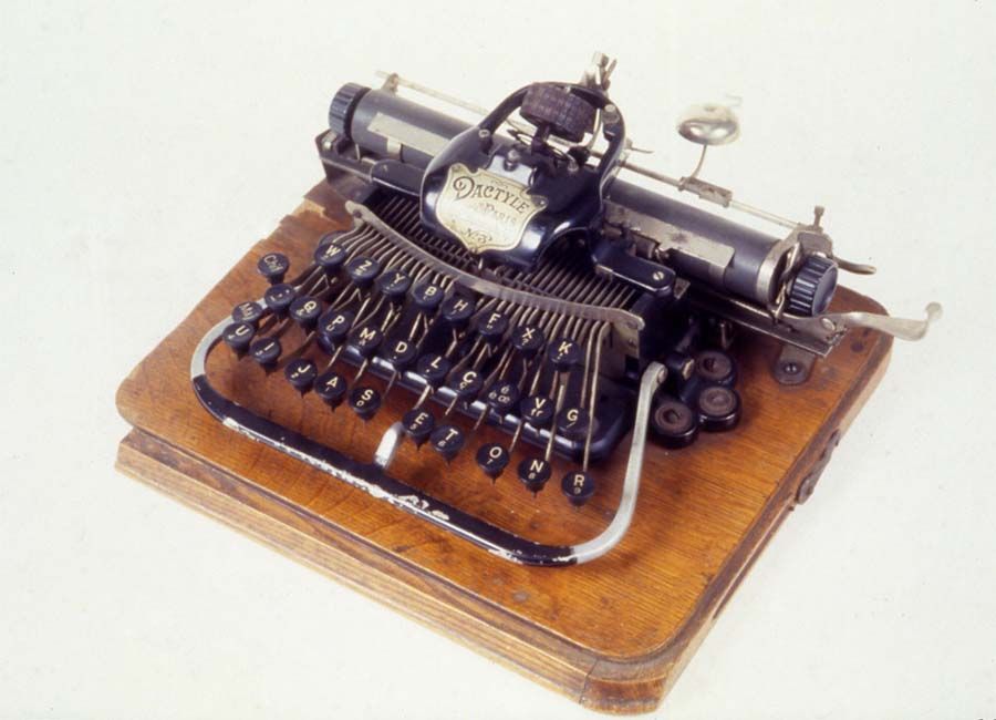 Máquina de escribir 3
