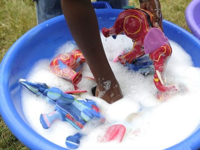 Obras de arte hechas con Chancletas 6